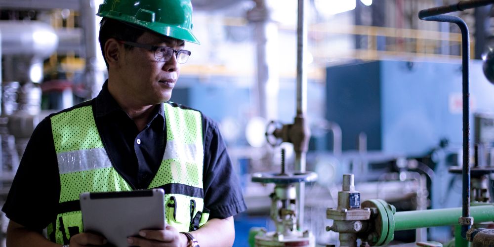 Kiểm tra bên trong lò hơi